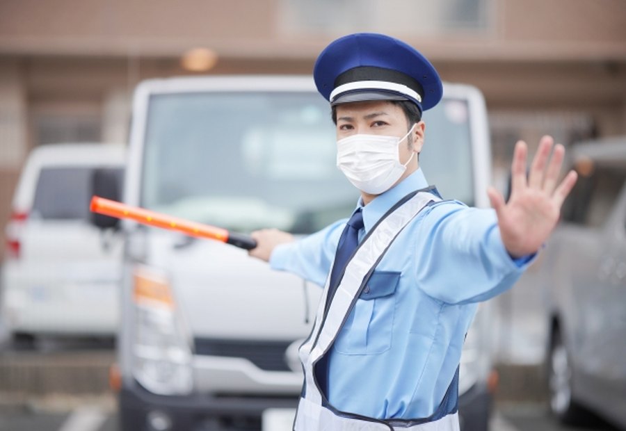 交通誘導警備の仕事イメージ2